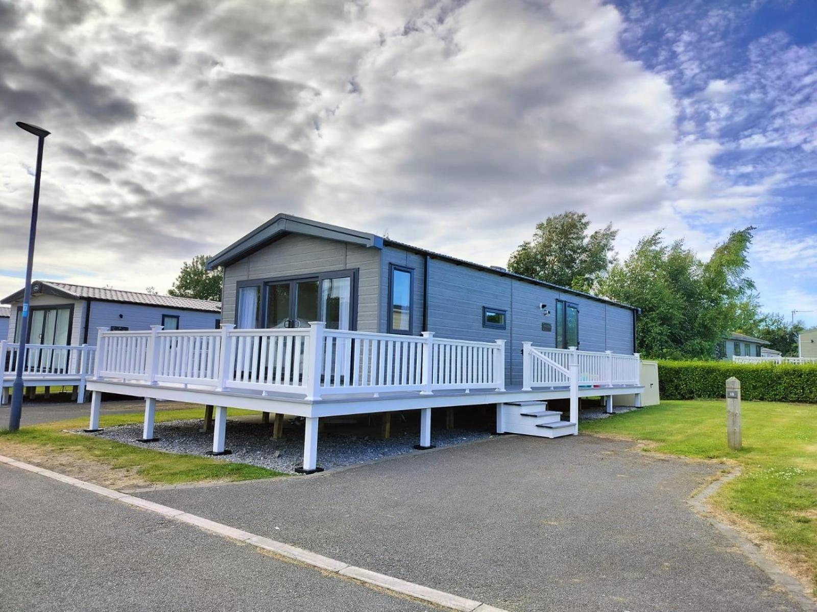 Presthaven Resort 3 Bedroom Luxury Gold 2024 Caravan Talacre Kültér fotó
